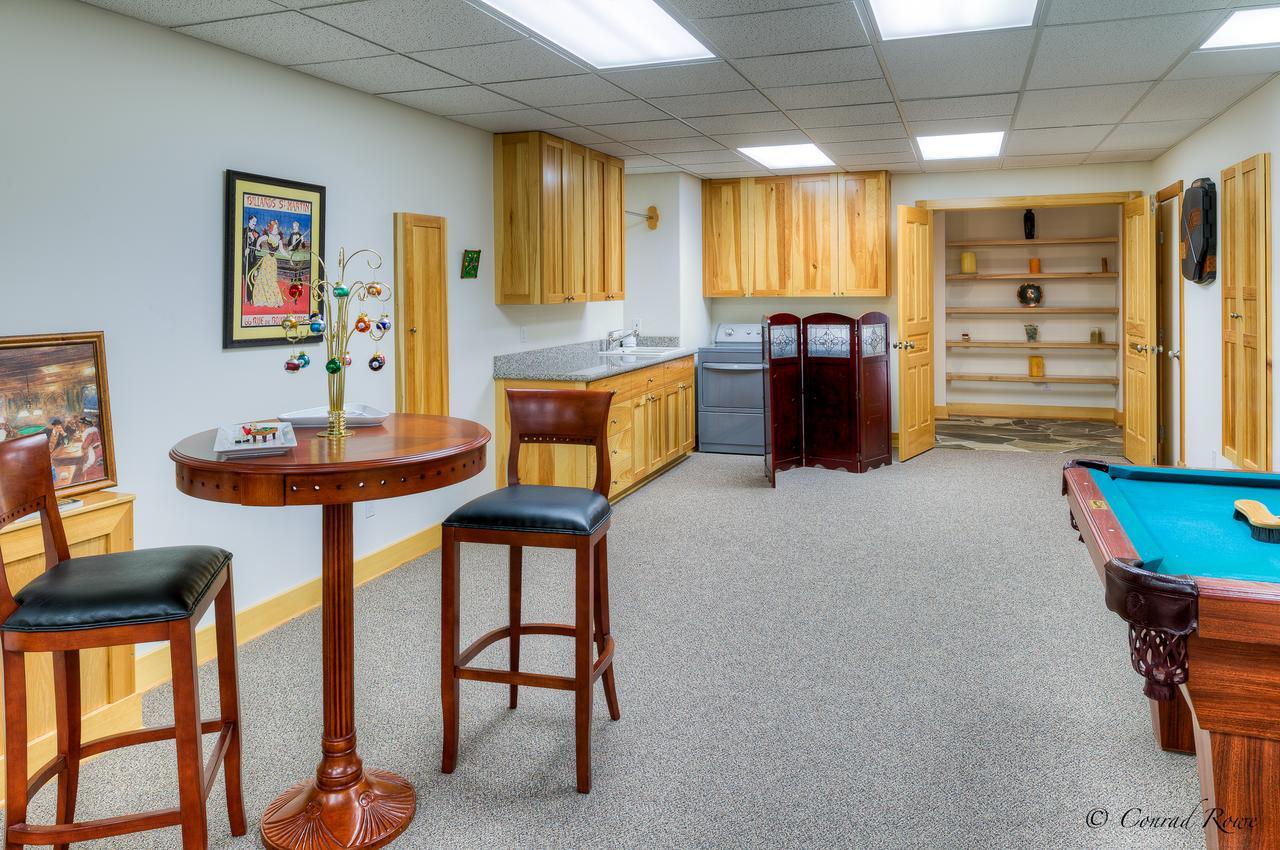 The Lodge At Trout Creek Bed And Breakfast Εξωτερικό φωτογραφία